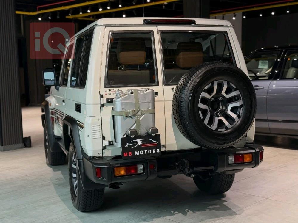 تويوتا لاند كروزر 70